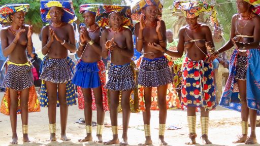 Kmeň Mucubal, Angola